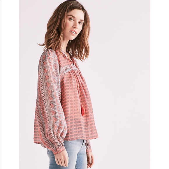 Lucky Brand Sheer Pattern Top - Picture 2 of 8